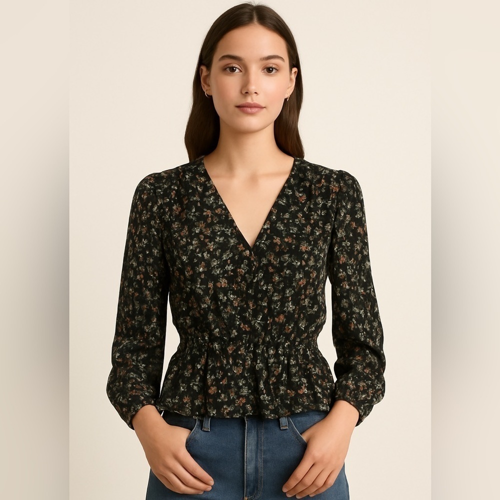 Little Moon Floral Black Blouse – US XS